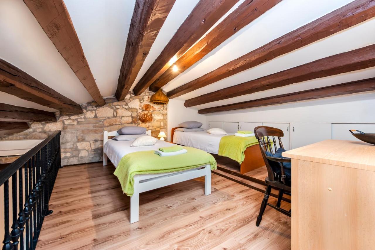 Ap Downtown Apartment Rovinj Luaran gambar