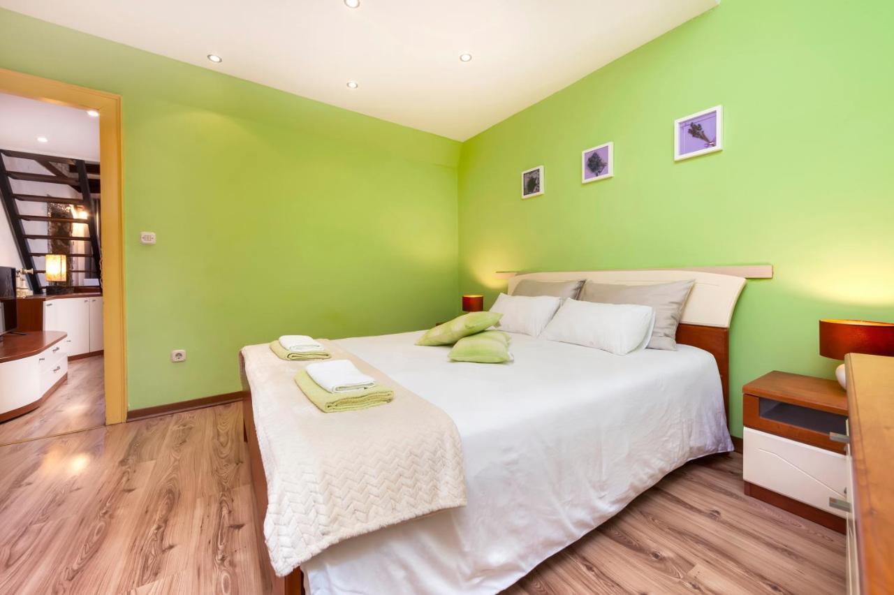 Ap Downtown Apartment Rovinj Luaran gambar