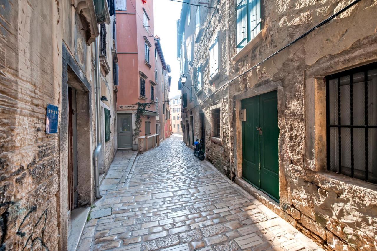 Ap Downtown Apartment Rovinj Luaran gambar