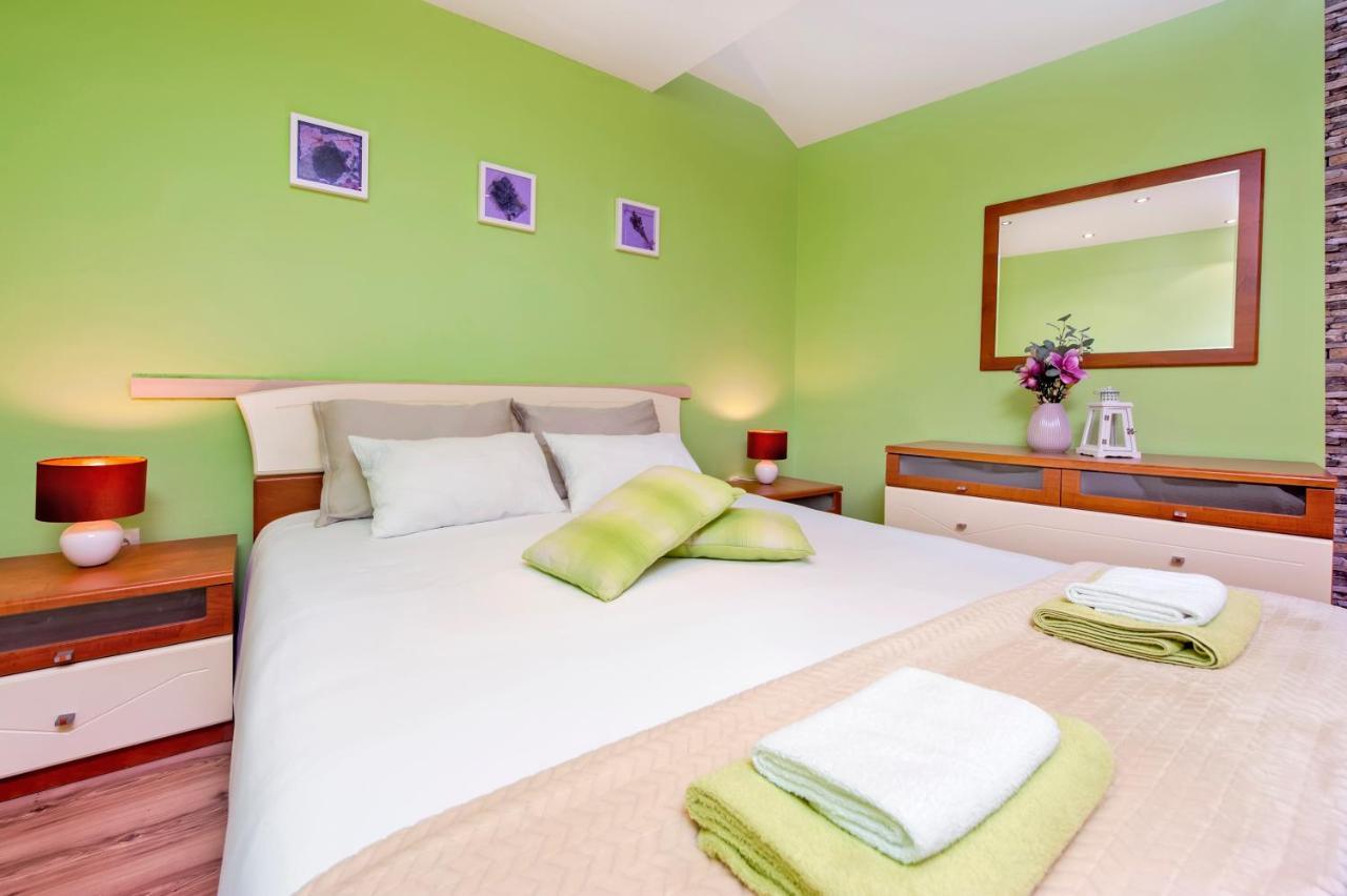 Ap Downtown Apartment Rovinj Luaran gambar