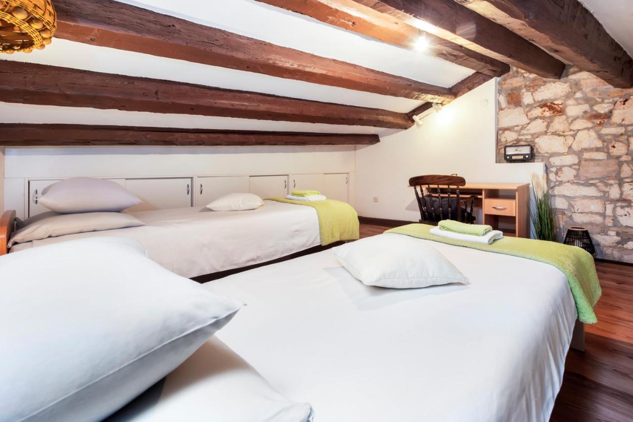 Ap Downtown Apartment Rovinj Luaran gambar