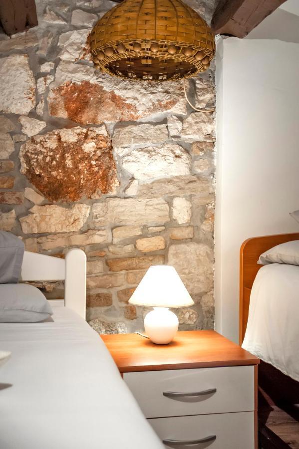 Ap Downtown Apartment Rovinj Luaran gambar