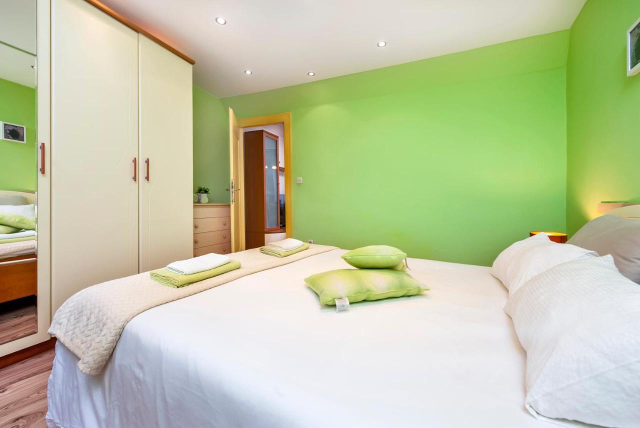 Ap Downtown Apartment Rovinj Luaran gambar