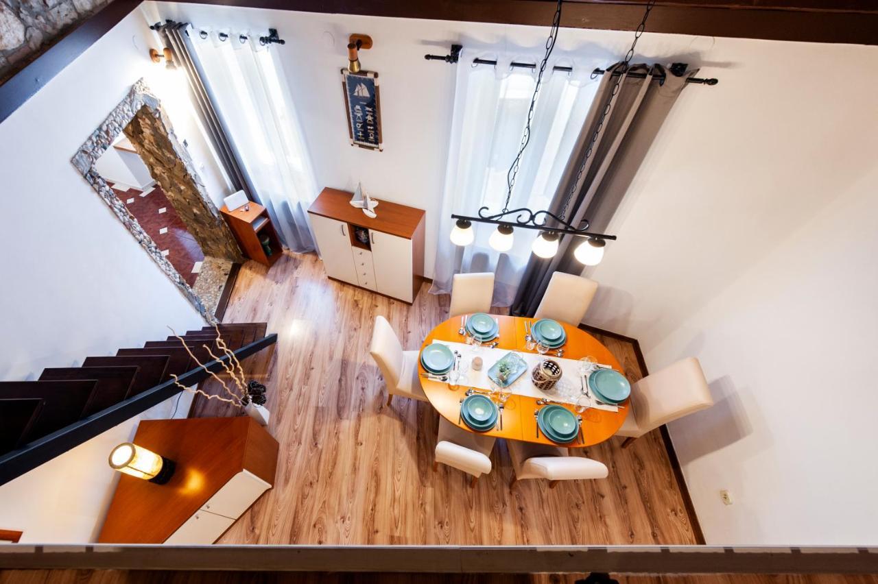 Ap Downtown Apartment Rovinj Luaran gambar